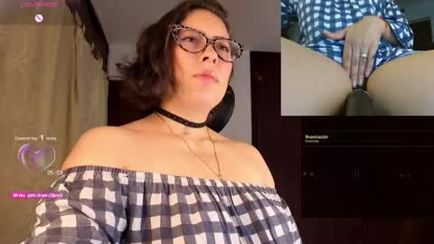 Sophia online show from November 26, 2025, 11:06 pm