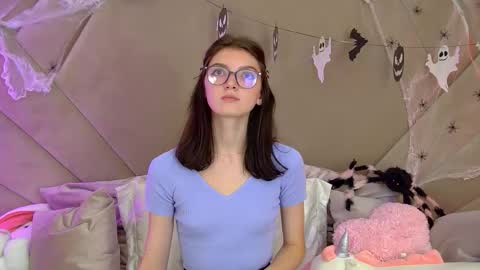 Snapshot of sophiaprove chatting on October 24, 2025, 5:31 pm SophiaProve online show from October 24, 2025, 5:31 pm