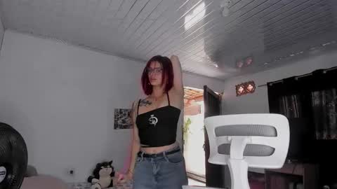 Snapshot of sophie_dolly_ chatting on February 21, 2026, 6:20 pm sophie doll online show from February 21, 2026, 6:20 pm