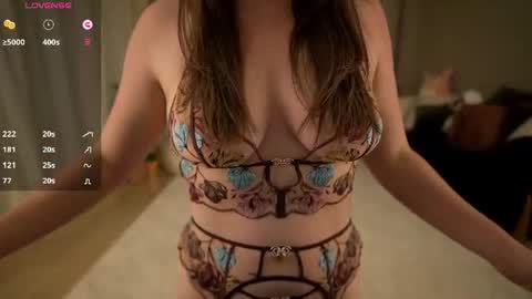 sophie_fennec online show from June 14, 2026, 12:30 am