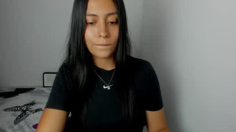 Sophie online show from March 11, 2025, 10:53 pm