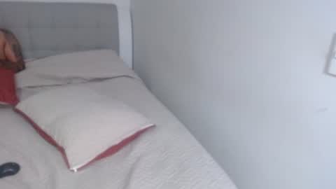 Sofa online show from June 22, 2026, 3:36 am