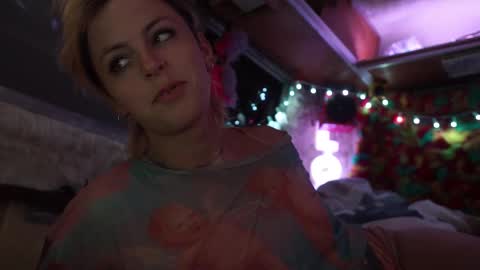 derpy derpington online show from February 17, 2025, 6:20 am