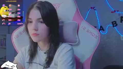 Snapshot of sophie_nomenal_ chatting on January 8, 2026, 2:30 pm sophie_nomenal_ online show from January 8, 2026, 2:30 pm