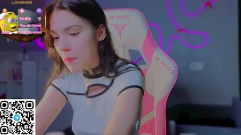 Snapshot of sophie_nomenal_ chatting on February 24, 2026, 6:28 pm sophie_nomenal_ online show from February 24, 2026, 6:28 pm