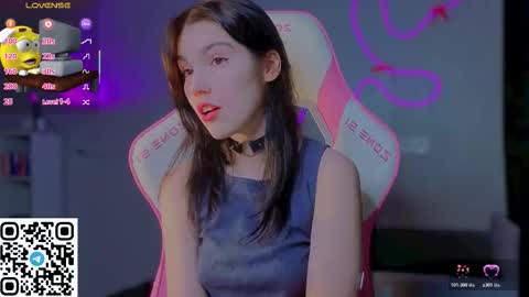 Snapshot of sophie_nomenal_ chatting on February 25, 2026, 7:45 pm sophie_nomenal_ online show from February 25, 2026, 7:45 pm