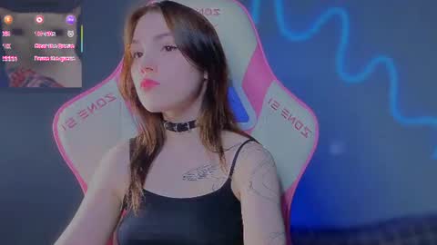 sophie_nomenal_ online show from July 24, 2026, 5:11 pm