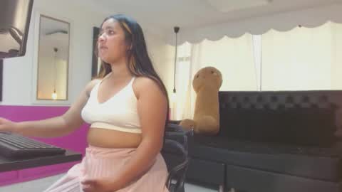 Snapshot of sophie_reed_ chatting on December 16, 2025, 7:19 pm sophie_reed_ online show from December 16, 2025, 7:19 pm