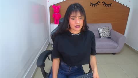Sofia online show from February 11, 2025, 10:39 pm