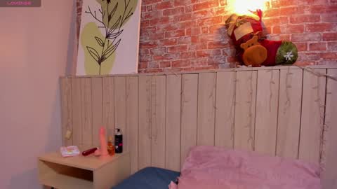 Snapshot of sophiebenson_ chatting on December 26, 2024, 3:31 pm Sophie online show from December 26, 2024, 3:31 pm