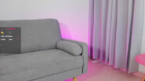 Snapshot of sophiecb chatting on June 13, 2026, 7:23 pm sophie online show from June 13, 2026, 7:23 pm