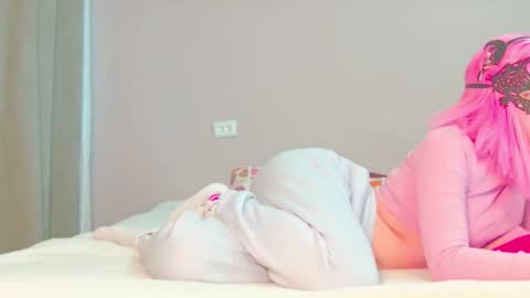 ShopieChan69 online show from September 16, 2025, 1:34 pm