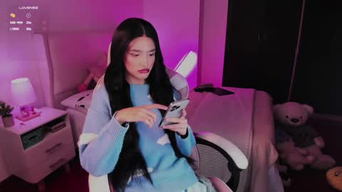    online show from October 14, 2025, 12:33 am