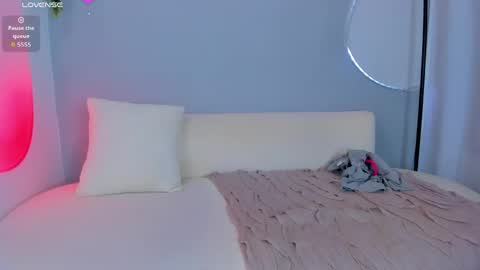 Snapshot of sophiee_s chatting on April 30, 2026, 11:53 pm Sophie online show from April 30, 2026, 11:53 pm