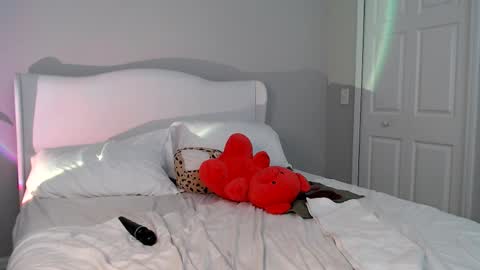 Sophie Star online show from February 3, 2026, 2:53 am