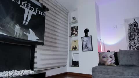 Snapshot of sophiehill_gh chatting on November 3, 2025, 2:57 am SOPH online show from November 3, 2025, 2:57 am