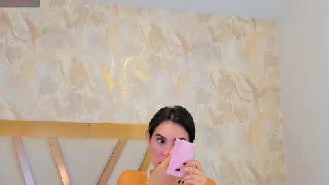 Sophie online show from February 10, 2025, 12:50 pm