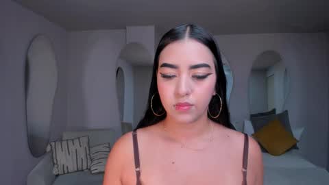 Snapshot of sophielanne chatting on January 31, 2026, 7:23 pm Sophie online show from January 31, 2026, 7:23 pm