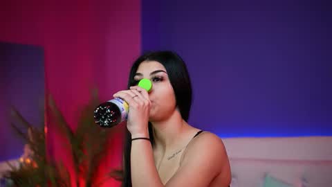  Sophie  online show from January 10, 2026, 6:53 pm