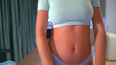       online show from October 20, 2025, 5:24 pm