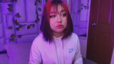   Sophie  online show from September 18, 2025, 12:18 pm