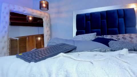 Snapshot of sophiia_gomezz_ chatting on February 8, 2025, 3:19 am sophi online show from February 8, 2025, 3:19 am