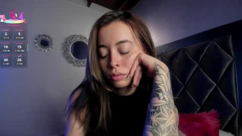 Snapshot of sophiia_gomezz_ chatting on October 4, 2025, 8:23 am sophi online show from October 4, 2025, 8:23 am