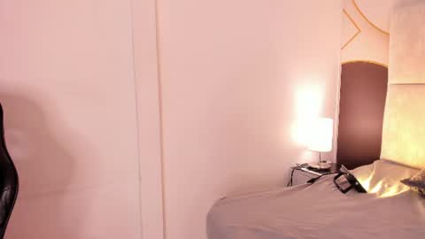 Snapshot of sophiie_rosee chatting on June 23, 2026, 7:23 pm sophiie_rosee online show from June 23, 2026, 7:23 pm