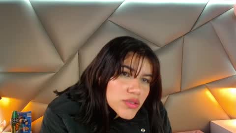 Snapshot of sophye_logan chatting on December 29, 2024, 6:14 am sophye_logan online show from December 29, 2024, 6:14 am