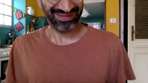 Snapshot of sorfo chatting on October 20, 2025, 10:16 am Sorfo online show from October 20, 2025, 10:16 am