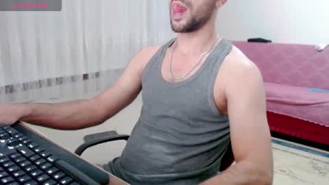 luis online show from October 14, 2025, 10:10 pm