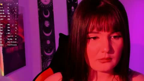 Snapshot of sour_cherry_ chatting on May 5, 2026, 12:24 pm Jennie online show from May 5, 2026, 12:24 pm