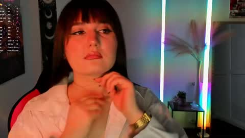 Snapshot of sour_cherry_ chatting on May 14, 2026, 9:27 am Jennie online show from May 14, 2026, 9:27 am