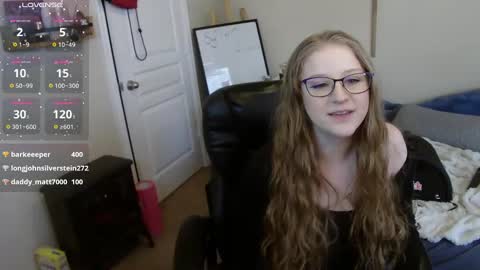 Bunnydathug online show from December 23, 2024, 3:44 pm