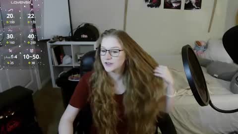 Bunnydathug online show from February 19, 2025, 10:34 am