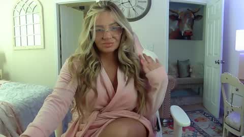 Your Barbii online show from February 23, 2025, 7:07 pm