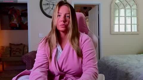 Your Barbii online show from October 25, 2025, 6:35 pm