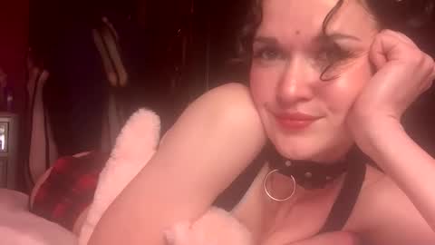 Snapshot of southerndolls chatting on September 30, 2025, 3:33 am Honey Suckle online show from September 30, 2025, 3:33 am