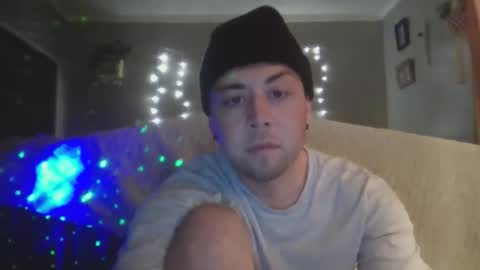 Snapshot of southernpeach95 chatting on November 28, 2025, 5:59 pm SouthernPeach online show from November 28, 2025, 5:59 pm