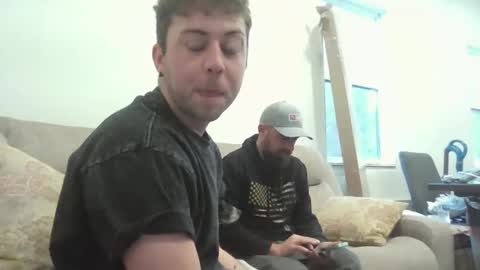 Snapshot of southernpeach95 chatting on December 16, 2025, 8:36 pm SouthernPeach online show from December 16, 2025, 8:36 pm