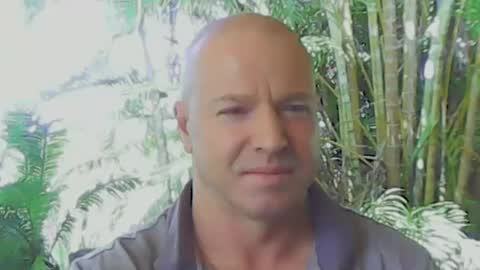 Snapshot of soveryhandsome chatting on November 20, 2025, 11:04 pm soveryhandsome online show from November 20, 2025, 11:04 pm