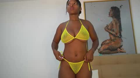 Snapshot of sow_fitt chatting on February 10, 2026, 10:47 pm sow_fitt online show from February 10, 2026, 10:47 pm