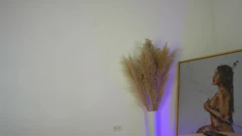 Snapshot of sow_fitt chatting on May 5, 2026, 1:52 pm sow_fitt online show from May 5, 2026, 1:52 pm