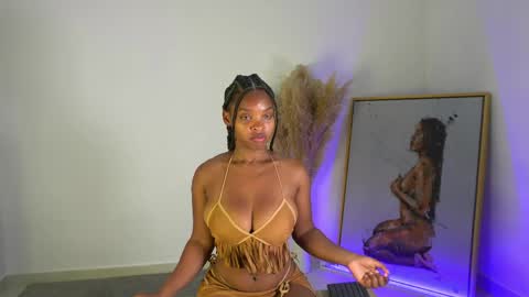 Snapshot of sow_fitt chatting on May 7, 2026, 11:37 am sow_fitt online show from May 7, 2026, 11:37 am