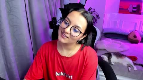 Lili online show from February 21, 2025, 1:11 am