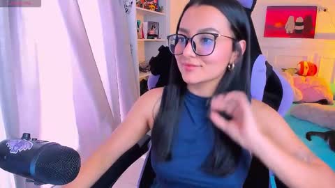 Snapshot of soy___lili chatting on November 14, 2025, 9:02 pm Lili online show from November 14, 2025, 9:02 pm