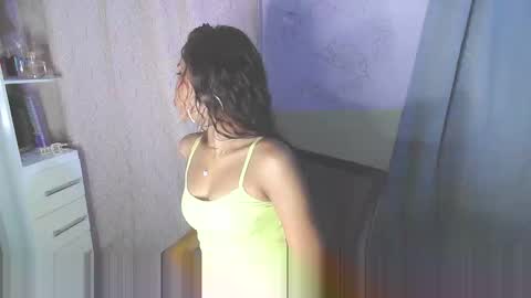 Miauhg online show from October 23, 2025, 4:45 am