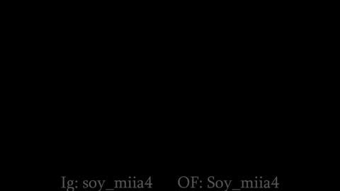Snapshot of soy_miia chatting on September 23, 2025, 9:29 pm MIA online show from September 23, 2025, 9:29 pm