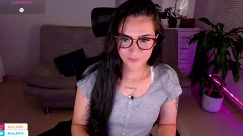 Luisa    online show from February 8, 2025, 1:11 am