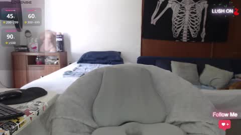 Snapshot of soyelcarlitos chatting on September 18, 2025, 7:16 pm El Carlitos online show from September 18, 2025, 7:16 pm